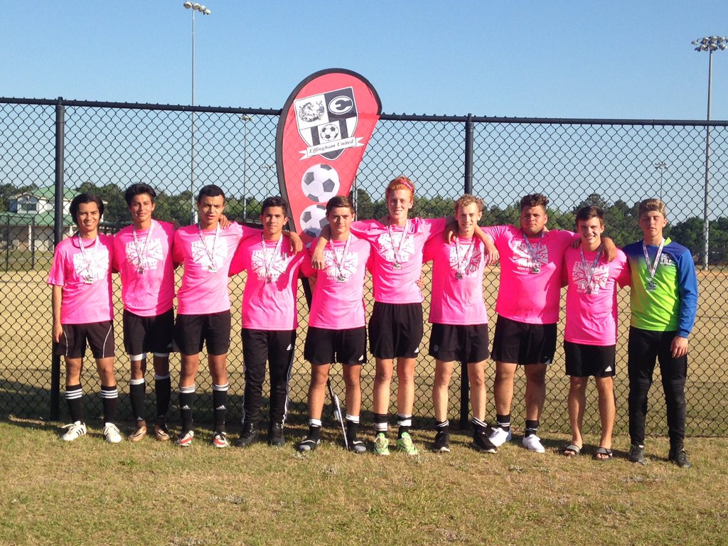 footballmattb's tweet photo. 3 time 6v6 champs! #EffinghamUnited #FinallyUnited @eusoccerclub https://t.co/OP8h9e7vi6