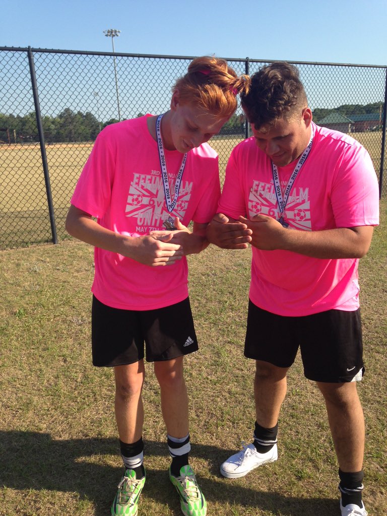 footballmattb's tweet photo. 3 time 6v6 champs! #EffinghamUnited #FinallyUnited @eusoccerclub https://t.co/OP8h9e7vi6