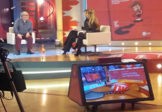 yelqtls's tweet photo. Me han entrevistado #RevistaPronto @Arucitys_8Tv @divendrestv3
A ver si me llaman @El_Hormiguero y @LateMotivCero 😁😉 https://t.co/bwQjjYbicG
