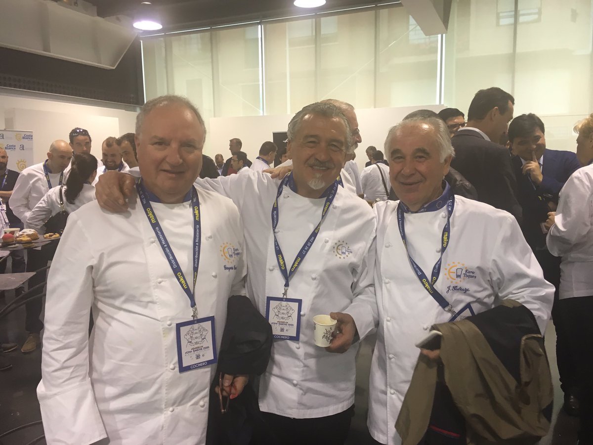GregorioOleum's tweet photo. @OleumRestaurant asamblea Eurotoques elche 2016 https://t.co/CSy1RuqnUL