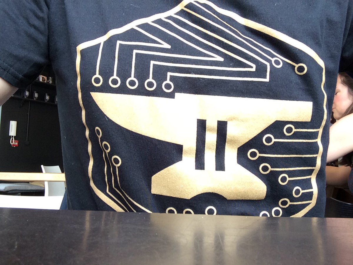 nevosegal's tweet photo. Wearing my #AnvilHack t-shirt today for good luck in the exam. π¬π @hacksmiths https://t.co/Mj2Ve87JZV