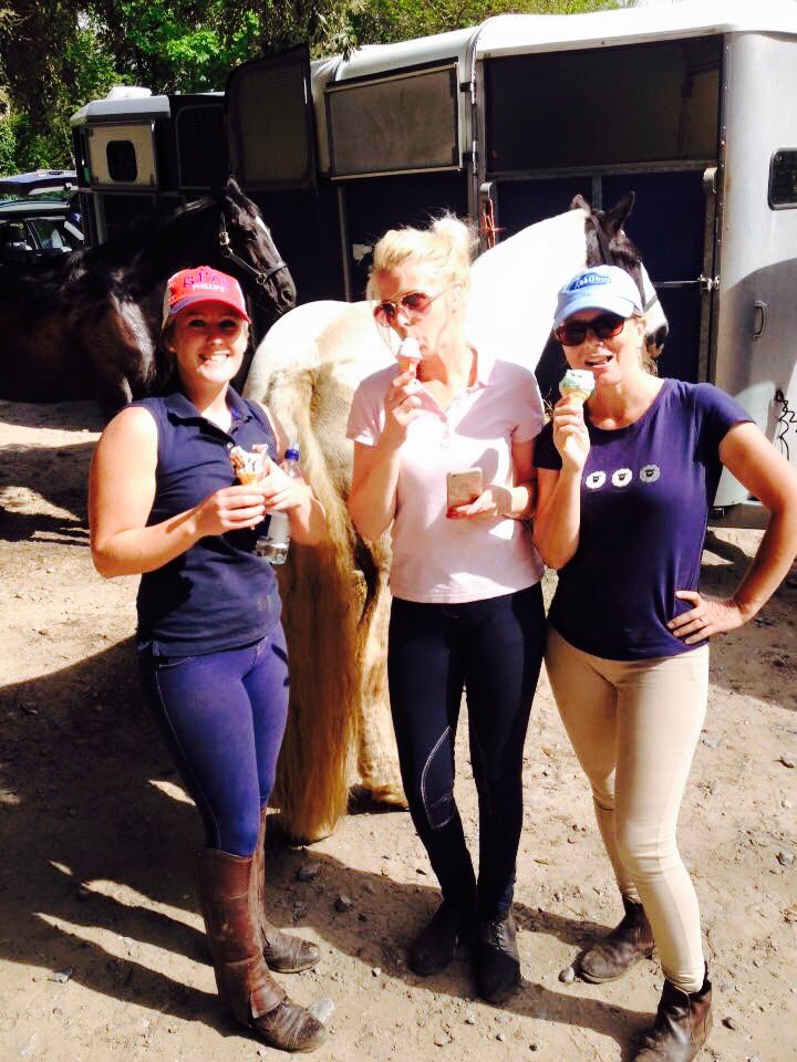 ZoPezzack's tweet photo. Mr Whippy! https://t.co/VIIcAsXdVX