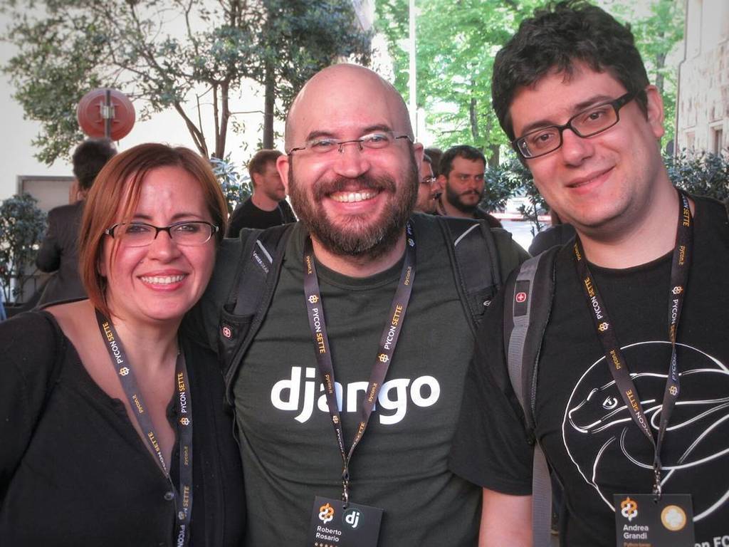 4stagi's tweet photo. Oh! Missing photo from #pycon7 just found it in my camera 😅 https://t.co/DkQmBc3yiZ