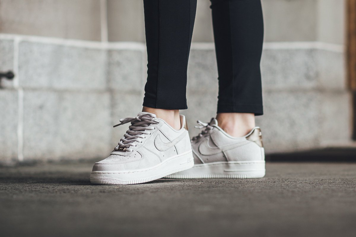 nike air force 1 gamma grey