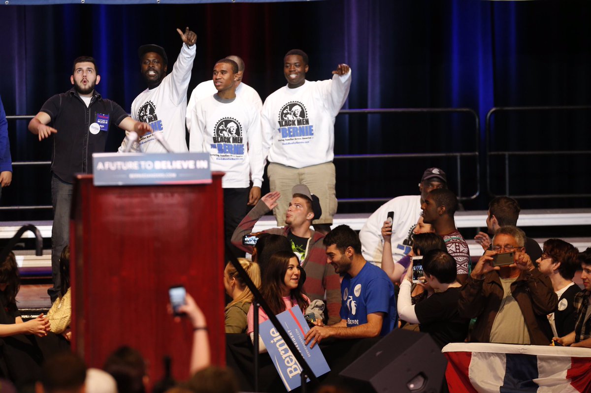 PhillyRover's tweet photo. .@BlkMenForBernie work crowd Boardwalk Hall b4 .@SenSanders rally Monday .@phillydotcom #Election2016 #FeelTheBern https://t.co/GOygA10087