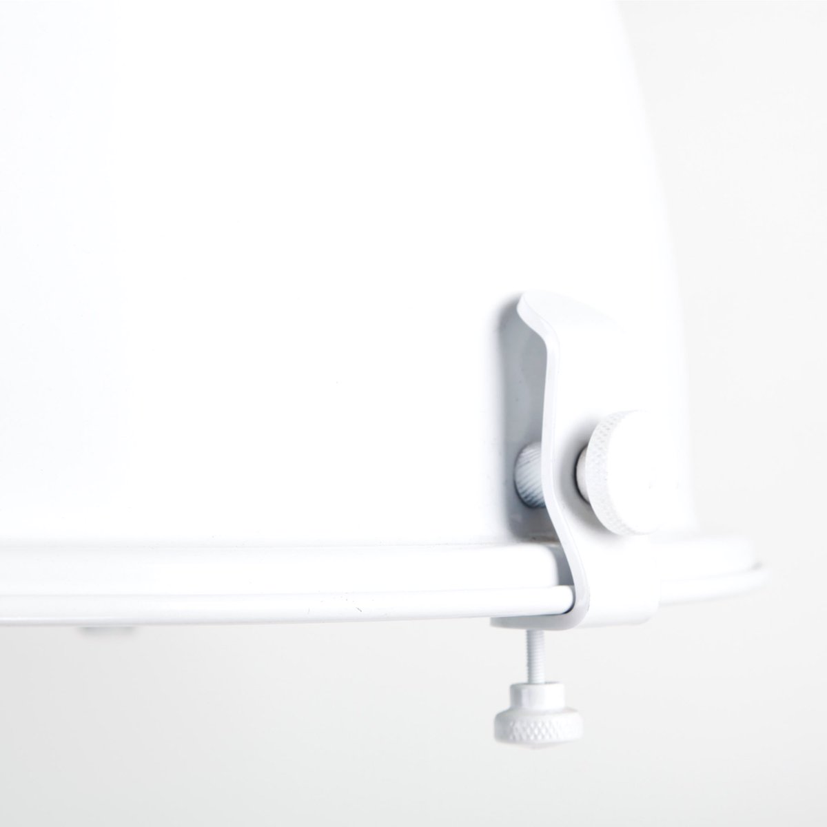 White on white for <a href="/ALTINCI_CADDE/">Altıncı Cadde</a> #letspopyourwork  #productphotography  #marketing #socialmedia #lightingdesign