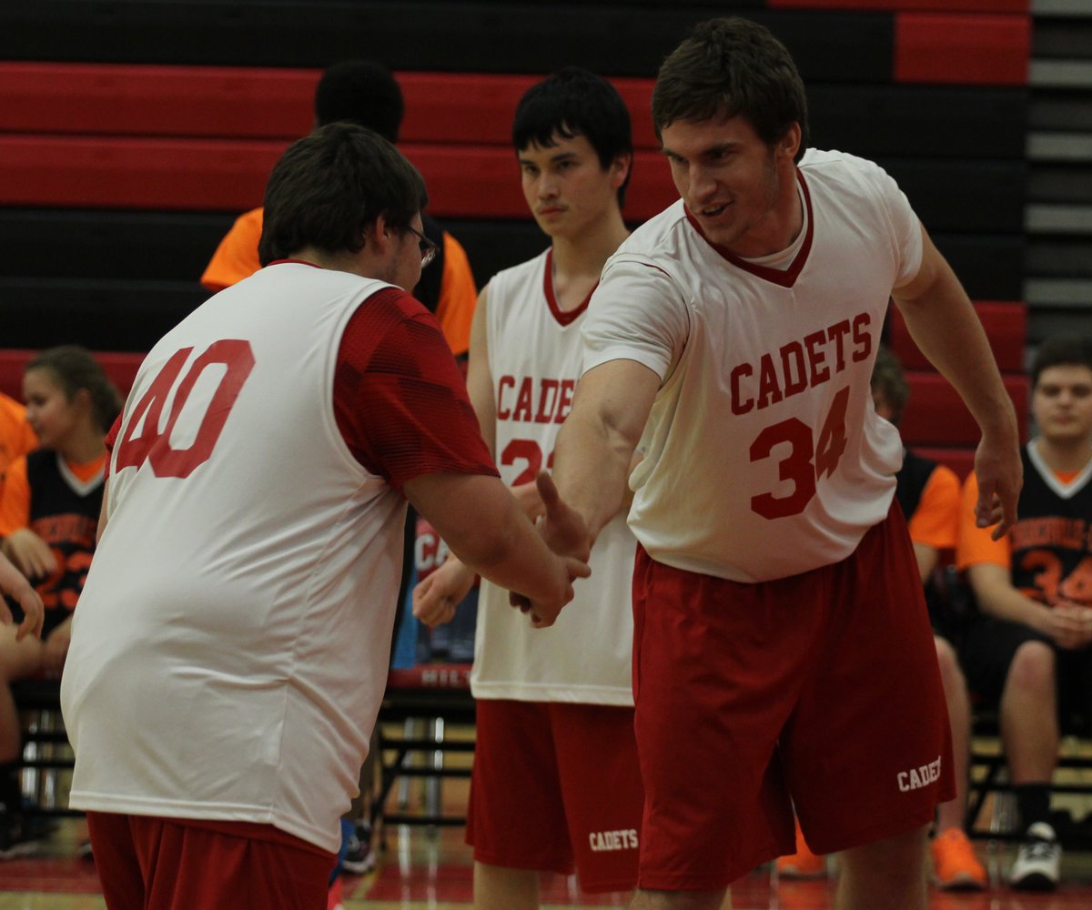 HiltonYAC's tweet photo. Home game tonight at 4:30 against Victor... come support the team! @unifiedkendets (photo credit Mr. Randall) https://t.co/YCQhiRegrh