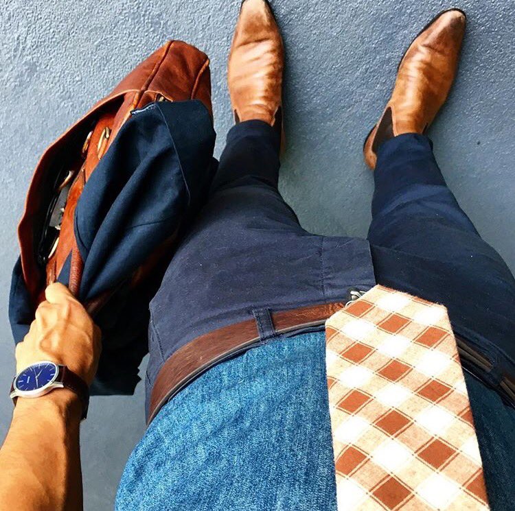 GamFiles's tweet photo. Monday Denim Blues✨#gamfiles on your best outfits. #menswear #ruleofthumbs #gentschat #menwithstyle # https://t.co/tMKgX8WrUj