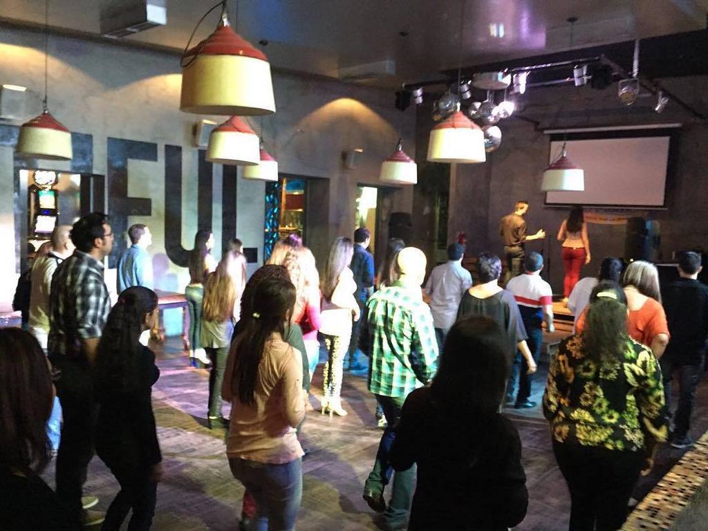 redhotsalsapy's tweet photo. Taller de Bachata principiantes e intermedios en @morenabarasuncion los domingos en Social… https://t.co/iQ7N58s5S6 https://t.co/xHCfbdwtrv