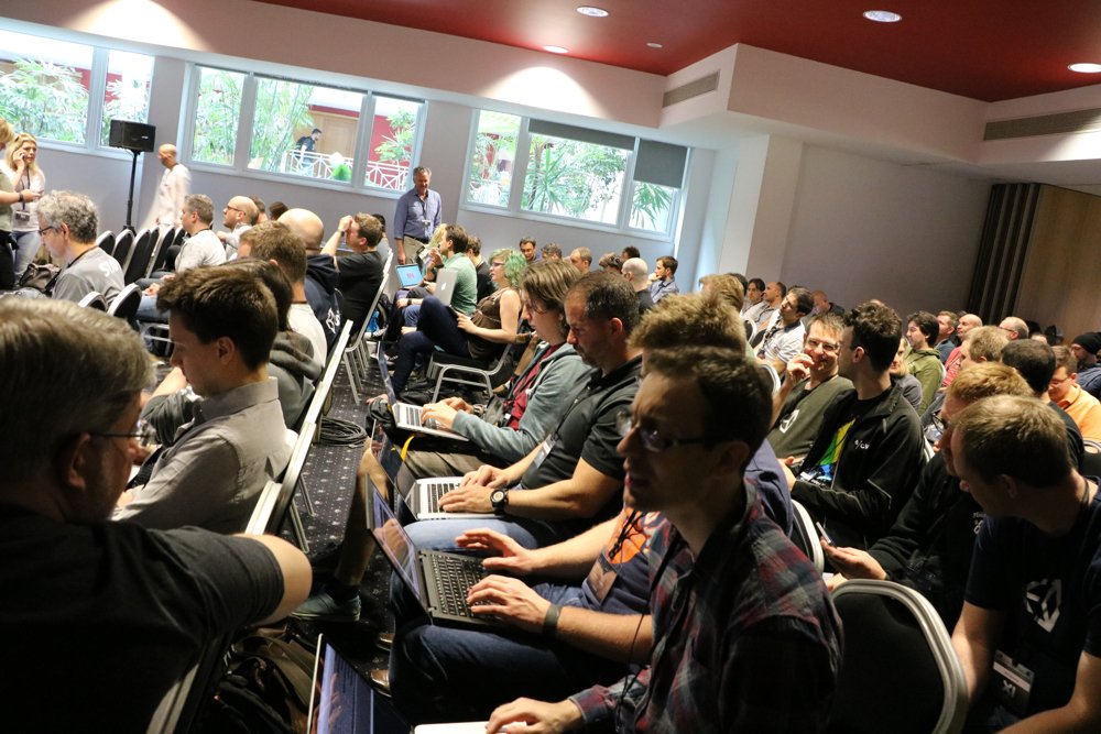 unitygames's tweet image. The #UnityHackWeek is on! 300 devs bringing their most innovative, useful and overall glorious Unity ideas to life!