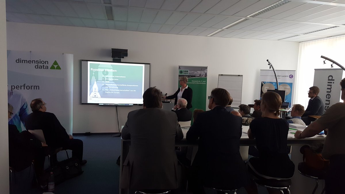 SIBBeV's tweet photo. #Healthittalk bei #dimensiondatade in Teltow. Industrie-in-Klinik mit rund 40 Zuhörern #sibb https://t.co/xCzrN84yGa