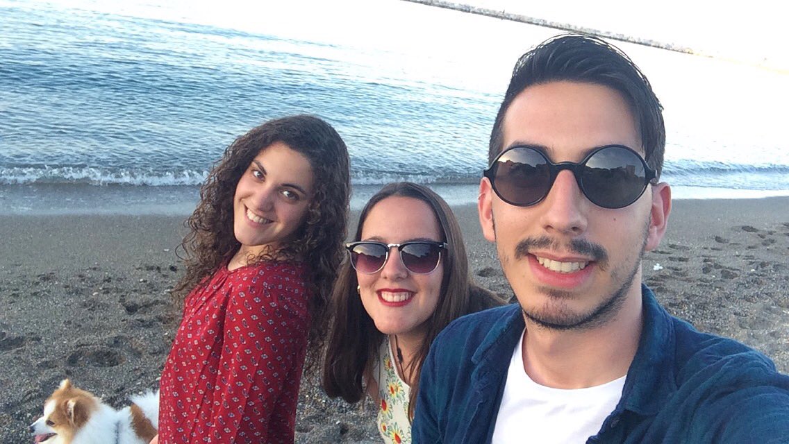 JavierMartLopez's tweet photo. Mis habibis ❤️ @SusanaaMC96 @pilarar1 https://t.co/PxMPD8QpMq