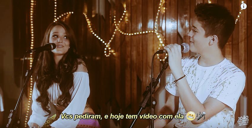 Sentimos cheirinho de romance no ar! Hj a musinha teen <a href="/larimanoela/">Larissa Manoela</a> estará no canal do <a href="/Joaoguiavila/">J҉</a> às 19hrs👏😍