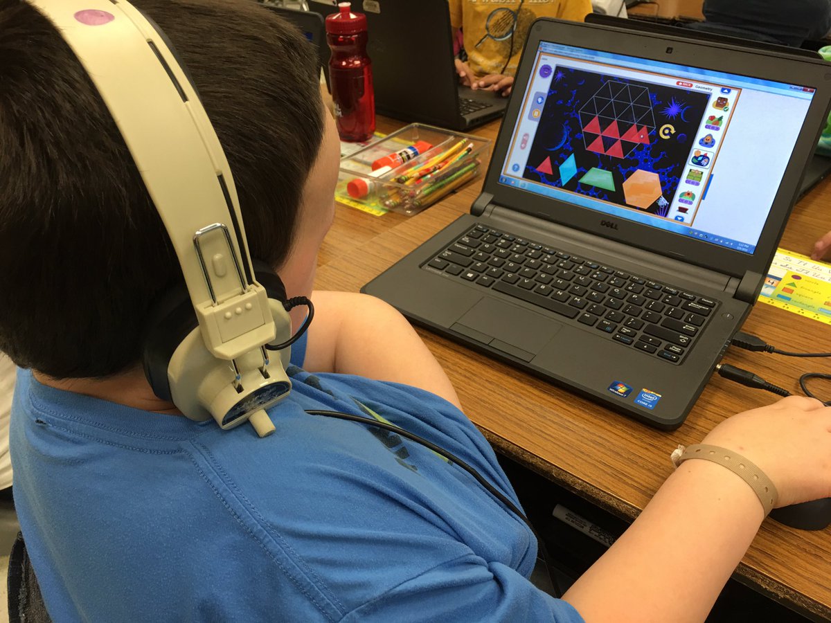 Rm9MiniMarvels's tweet photo. Learning shapes on @preschoolers education_com @Education_com  #autism #autismawareness https://t.co/GV5dBaeJP6