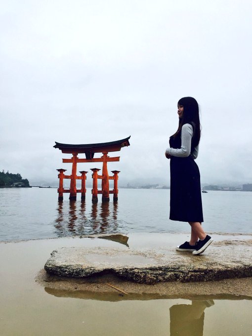 インスタやり始めて１日で 使えなくなってしまったので とりあえず元通りTwitterで。笑  400人近くフォローしてくれてたのにすぐ消えちゃって申し訳ない（ ;  ; ）  とりあえず広島にいるってことだけ報告しておきますです。笑