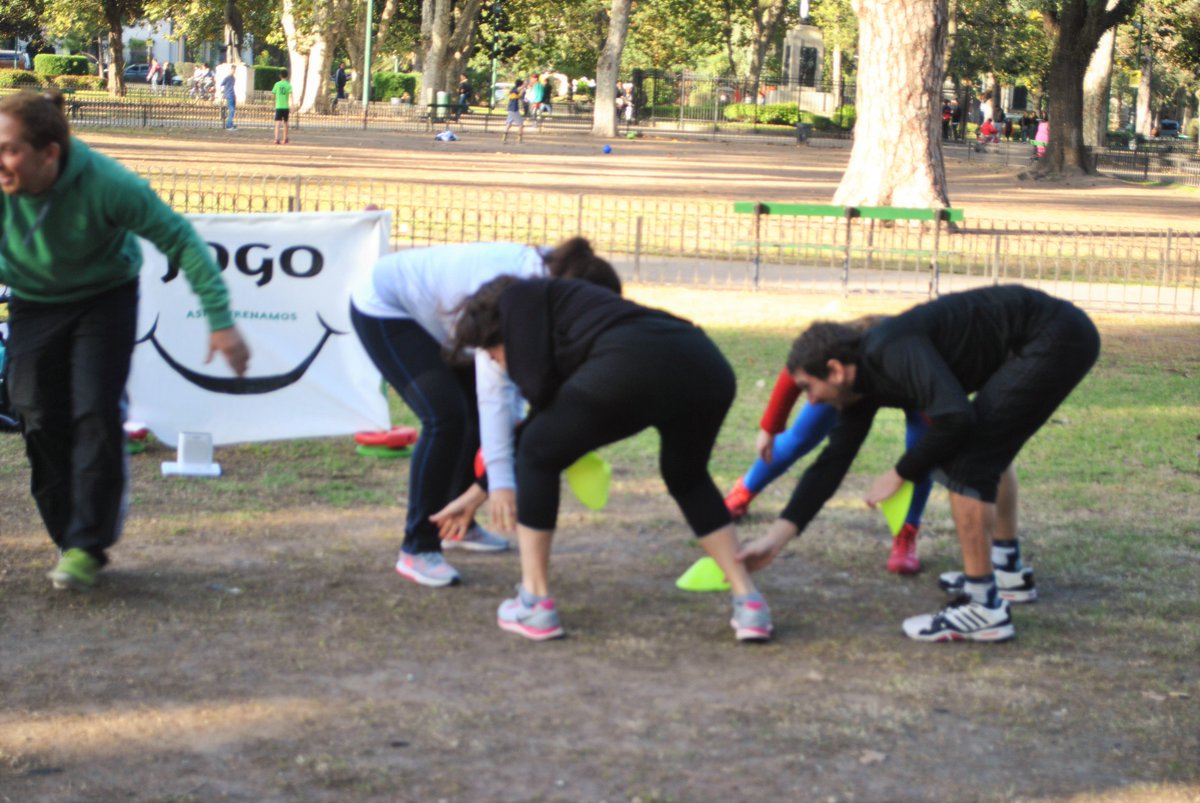 JOGOFUNCIONAL's tweet photo. Nos jugamos y copamos Devoto!!
#JOGOFUNCIONAL #AsiEntrenamos #EntrenaConJOGO #YoMeJuegoPorJOGO #JugateVosTambien https://t.co/hp46mZW9EX