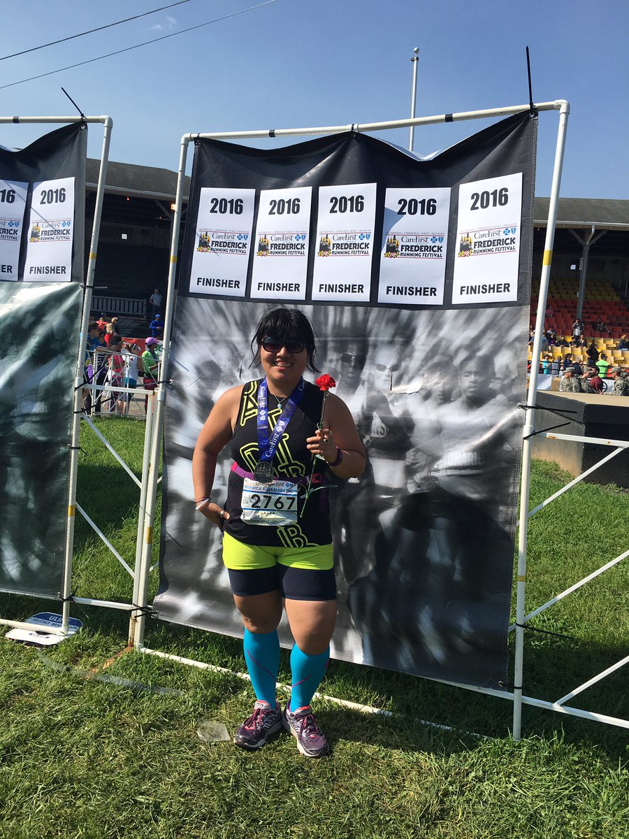 LaurentinaPhoto's tweet photo. A pictorial account of yesterday's @RunFrederick with these awesome people! #frederickhalf @oiselle @harpoonbrewery https://t.co/jN2nHqmCEv