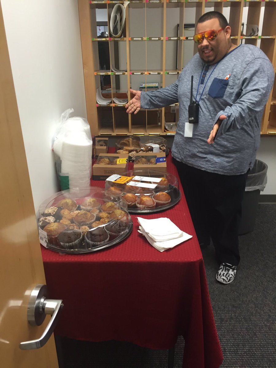CPESCougars's tweet photo. Muffins on Monday for our staff sponsored by YCAPP #thanksalatte #tdt #ycapp https://t.co/SxrbqOi406