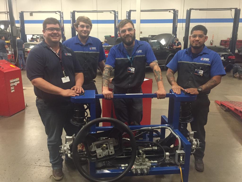 UTITweet's tweet photo. Top notch training aids 4 our hands-on learners like this steering assembly used in our Undercar Lab @ #utiHOUSTON. https://t.co/1QtfEhj7x9
