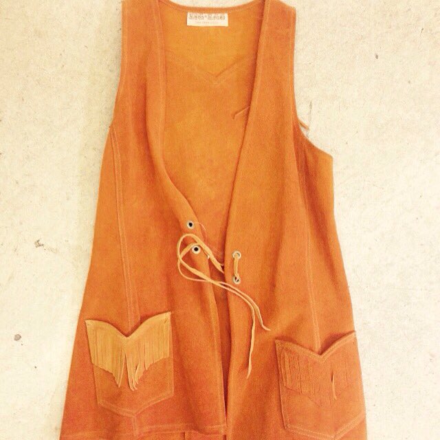 Resaleshop's tweet image. Vesty!
#thrift