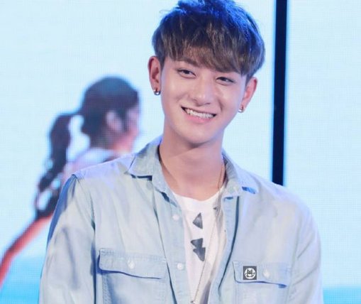 taesjamie's tweet photo. 160509 ZTAO at Edge Of Innocence Press Conference #ZTAOHelloHello https://t.co/Mc0YDgIflb