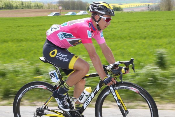 sportmed_es's tweet image. 3 etapas y general final para el ciclista del @TeamDEN_fr, @bryancoquard, en los #4JDD.Félicitations! #DMTrevolution