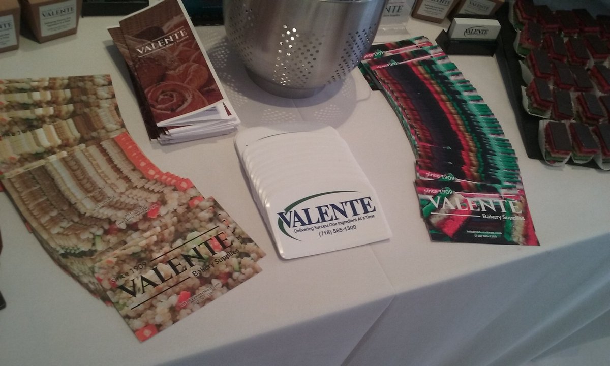 ValenteYeast's tweet photo. The Valente team is here @DineMarket #Sourced2016! Stop by, try our delicious samples, made w/Valente ingredients! https://t.co/5Fu7mUNrWU