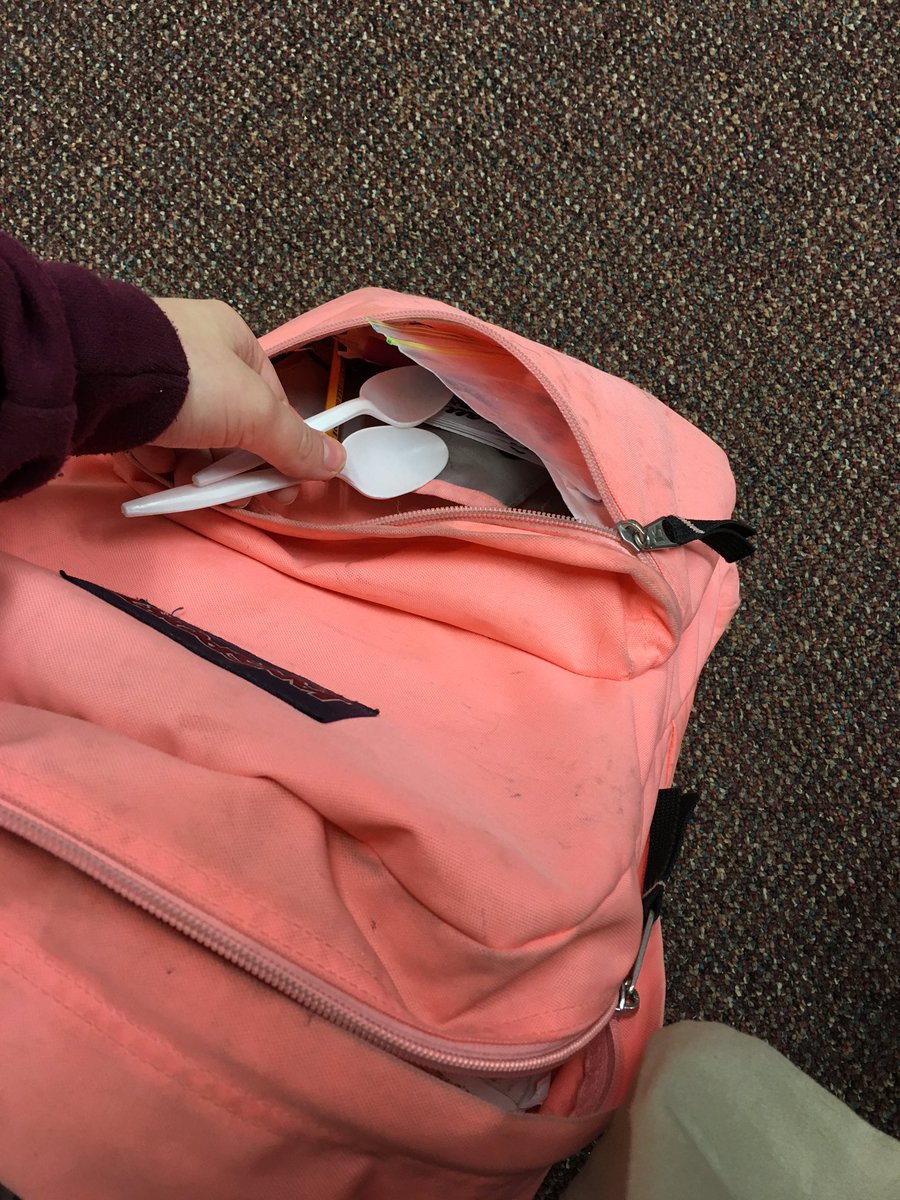 catherineh135's tweet photo. nvr forget ur h8r blockers #schoolessential https://t.co/WHDT1N7QU6