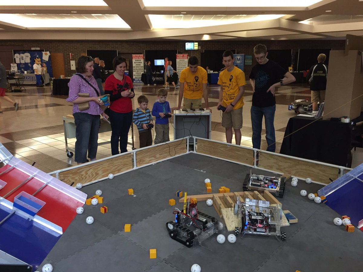 4601Betabots's tweet photo. Introducing @FTCTeams to youngsters at @PHMEdFoundation #SilverMile
@FTC_Indiana @IndianaFIRST @PHMschools #stem https://t.co/h7C6IR53BI