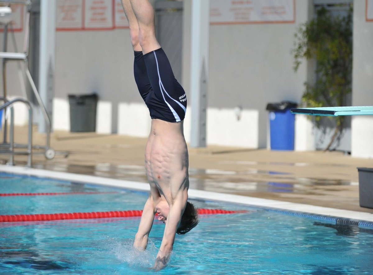 SCanyonSports's tweet photo. Big day for Grant Petrusson as he looks to qualify for CIF dive finals #everybodyintothepool https://t.co/T2txrNDGV2