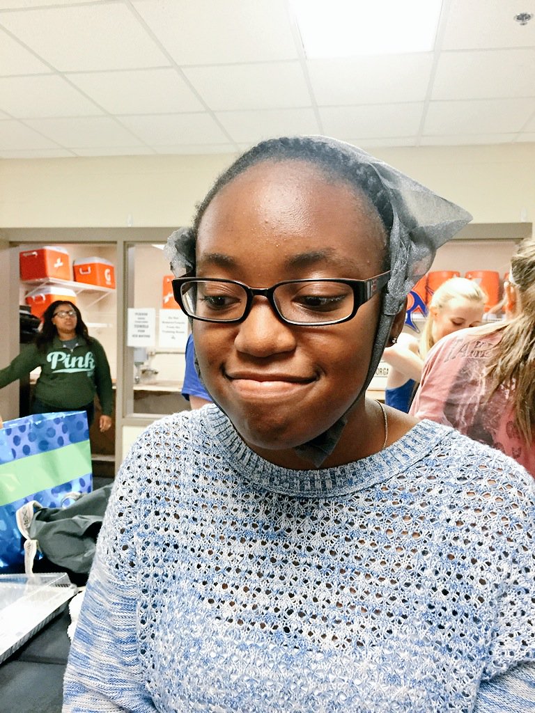 FallGirrrl's tweet photo. Happy Birthday!!!! Hope your day is awesome!!!🎂🎉🎂🎉@imightbemariah https://t.co/ZkCIdYX8A1