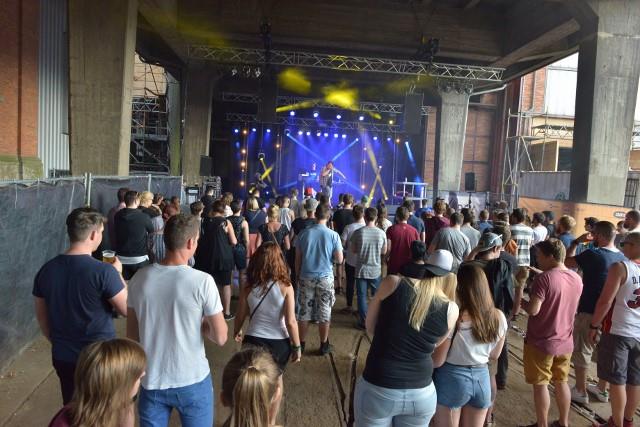 stadBeringen's tweet photo. #Putrock was een enorm succes dankzij het mooie weer! Foto's: Patrick Cosemans. https://t.co/ciQ46TPmBy