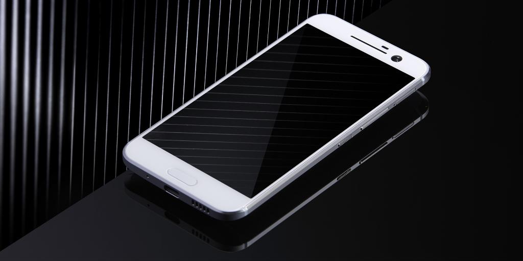 htc tweet picture