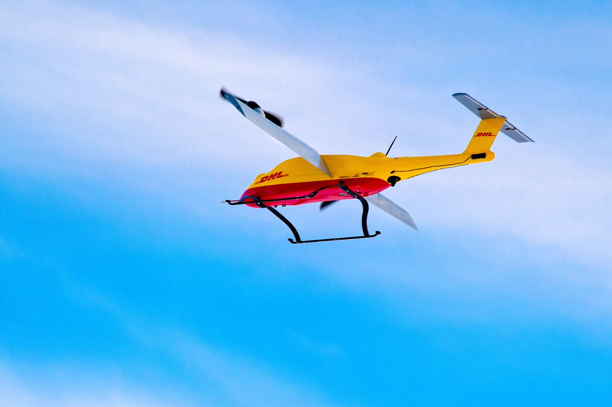 DeutschePostDHL's tweet photo. What does the cutting edge in #logistics look like? Check out our #DHLParcelcopter! https://t.co/YuyXI7IgVA