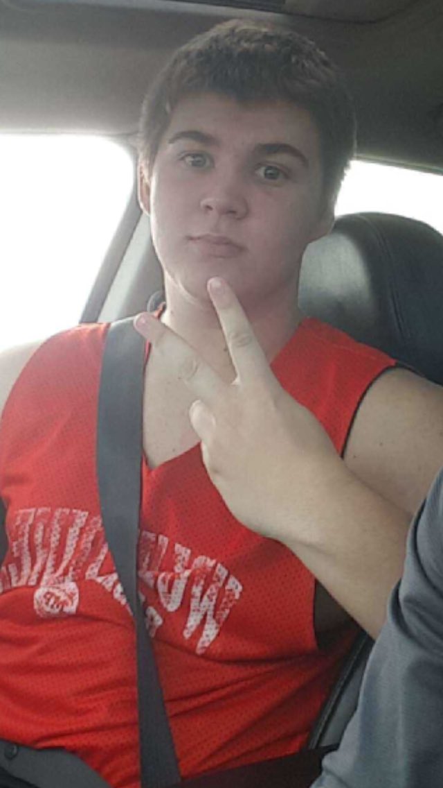2Fly2Pretzel's tweet photo. #Exposed2k16 @JamesWc23 https://t.co/fMT83JaGEI