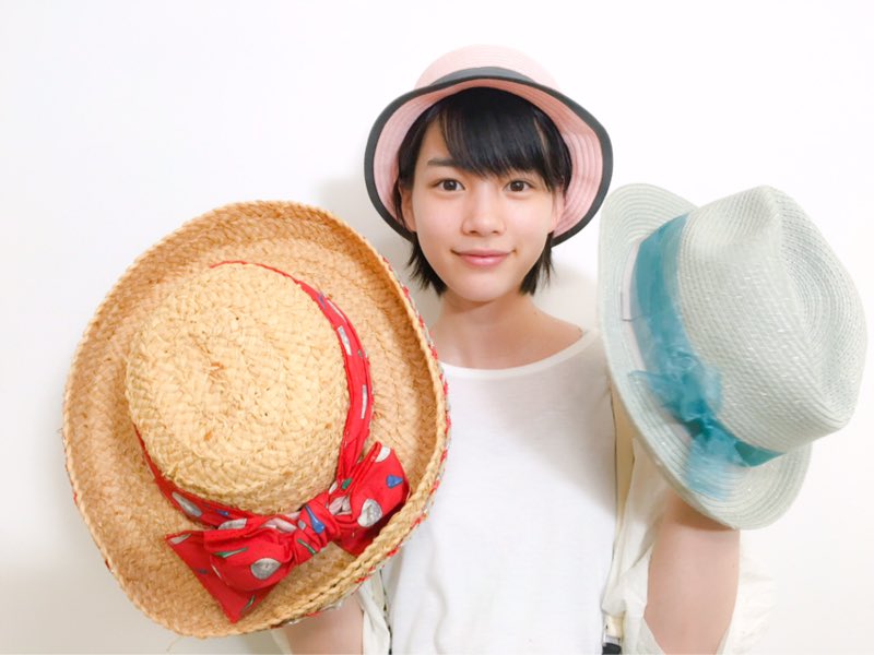 Heart Of Angel Twitter પર 能年玲奈 さん麦わら帽子コレクション1 公式ブログ16年5月9日 同15年5月19日 同5月6日 同13年8月24日 Heart Of Angel Twitter પર 能年玲奈 さん麦わら帽子コレクション1 公式ブログ16年5月9日 同15年5月19日 同5月6日 同13年8月24日