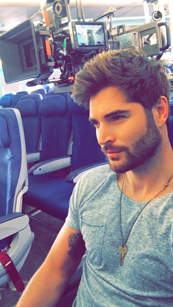 TateAndMiles's tweet photo. Nick shooting on an airplane! https://t.co/Yqi7Zd62fi