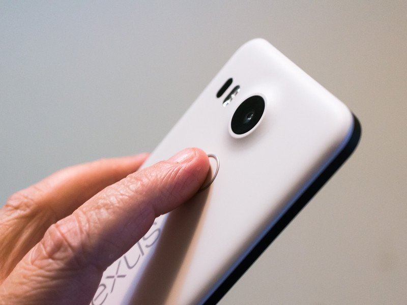 androidcentral's tweet image. Your privacy, your fingerprints and the fifth amendment androidcentral.com/your-privacy-y…