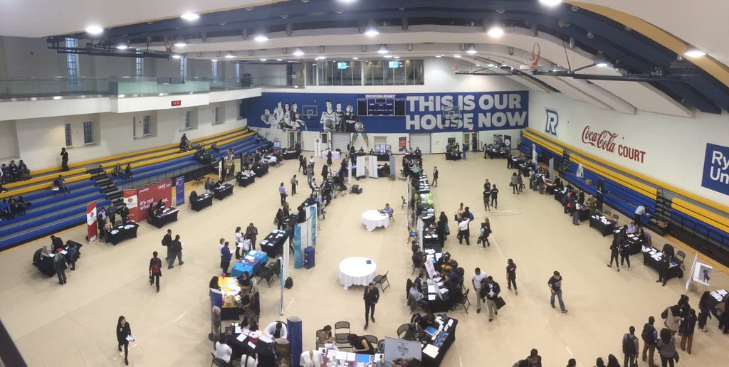 MattamyAC's tweet photo. The #WorkConnectionsTO Job Fair is underway providing interviews, tips &amp; strategies to secure youth employment! https://t.co/yrwV5pPRrX