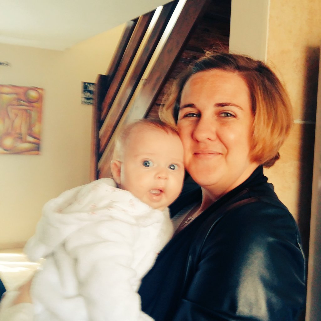 BoereBarbie's tweet photo. Out and about.
Happy 1st Mothers day to meee https://t.co/HznIWwE9F6