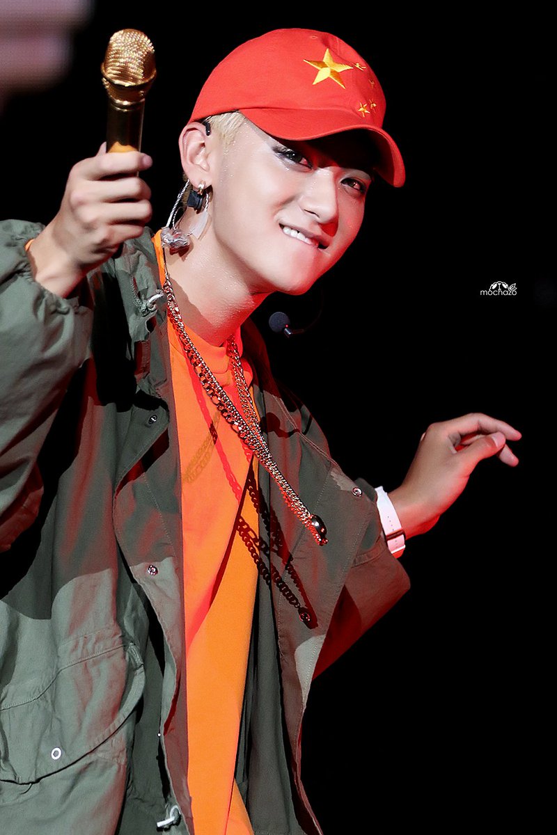 mochazo's tweet photo. #黄子韬 #TAO 160501⑥ https://t.co/7sp3uXpj9j https://t.co/rWjJbixd9C https://t.co/680uXNPXJX https://t.co/AVR8MkGUAZ https://t.co/wpKkzDrtf7