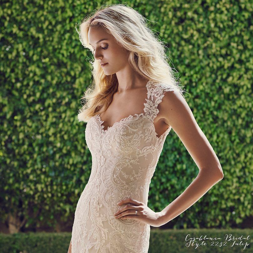 CasablancaBrida's tweet photo. This week’s #GownOfTheWeek is #CasablancaBridal #Style2232 Tulip! Did you know this gown also comes in a long sleev… https://t.co/ekrAeL9gx7