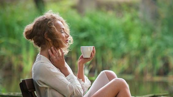 Java isn't the only energizing beverage on the scene! featured.whitneyport.com/blogs/6-bona-f…