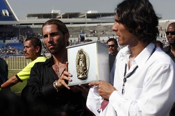 TucaFerretti's tweet image. . @_PonchoDeNigris @RobSchneider @DeNigris9 
.
.