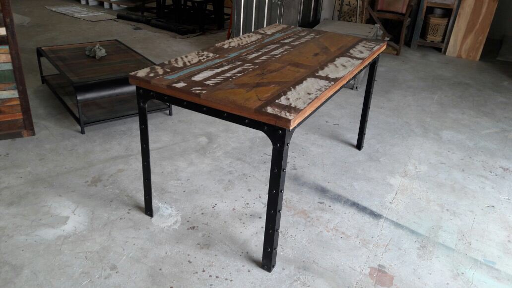 handicrafatalpa's tweet image. #lofthome #industrialidea #decor #designer #furniture #reclaimed #ironfurniture alpacorp.in