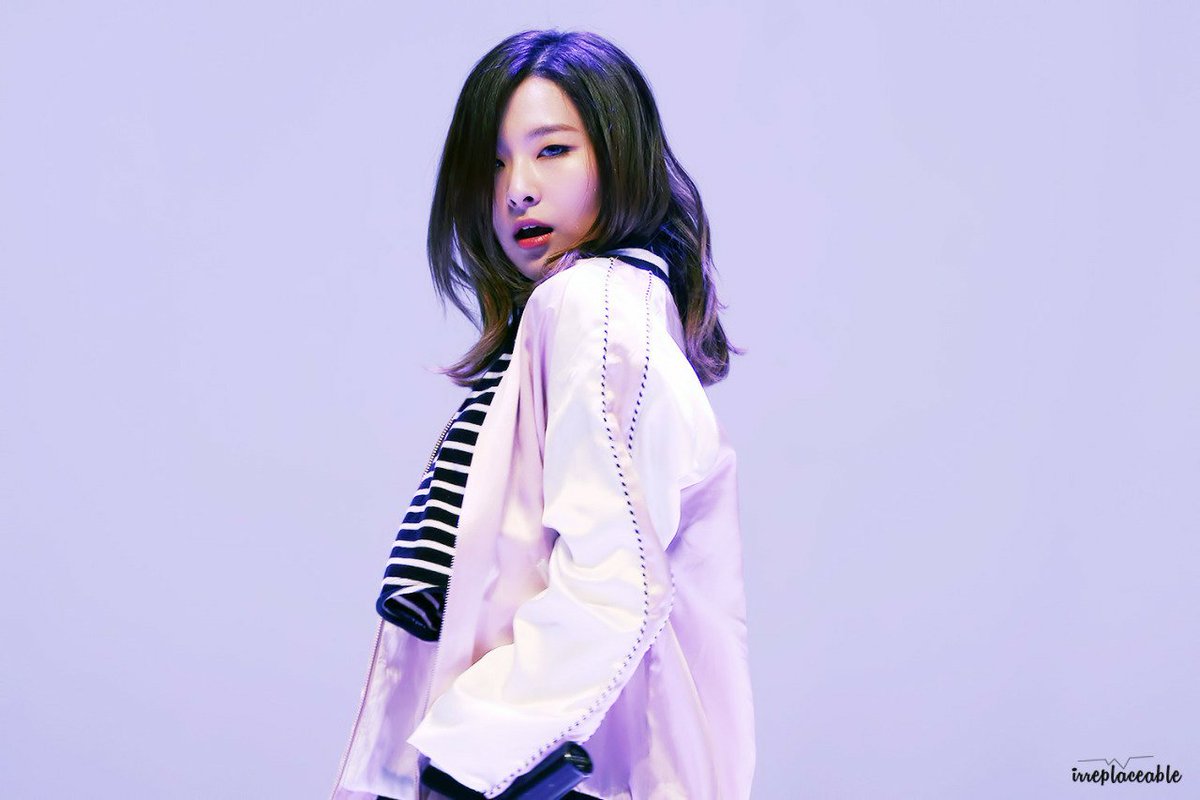 LiuYeShin's tweet photo. I couldn't see but now I know.That I acted selfishly I should've know.That I let you down.Caused you so much misery. https://t.co/k9fuXkXx6Z