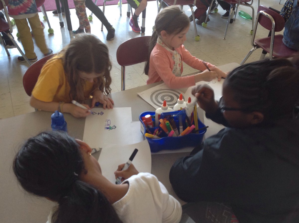 Cport_First's tweet image. Meeting with our 4th Grade #Buddies to talk about times when we Persevered to Understand. #HabitsOfMind #AndresClass