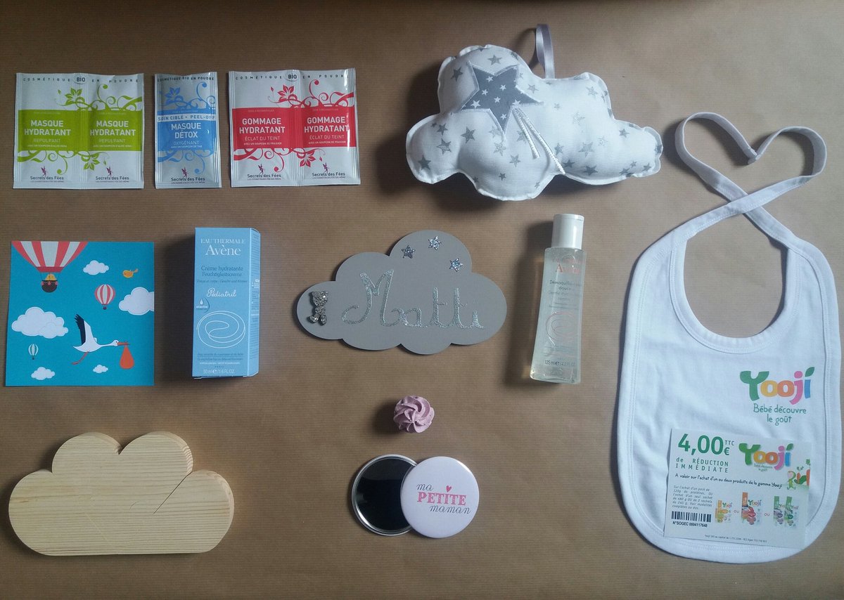 PomdeReinette29's tweet photo. Box bébé de Mai pour Matti. Des cadeaux pour bébé et maman. #box #madeinfrance #bebe2016 #pomdereinette https://t.co/UIRDVPj66n