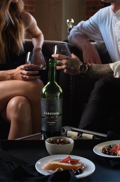 CarnivorWine's tweet photo. Tonightโs #DevourHour topic: Best first date night stories. Whatโs yours? https://t.co/yi77ovpLD2