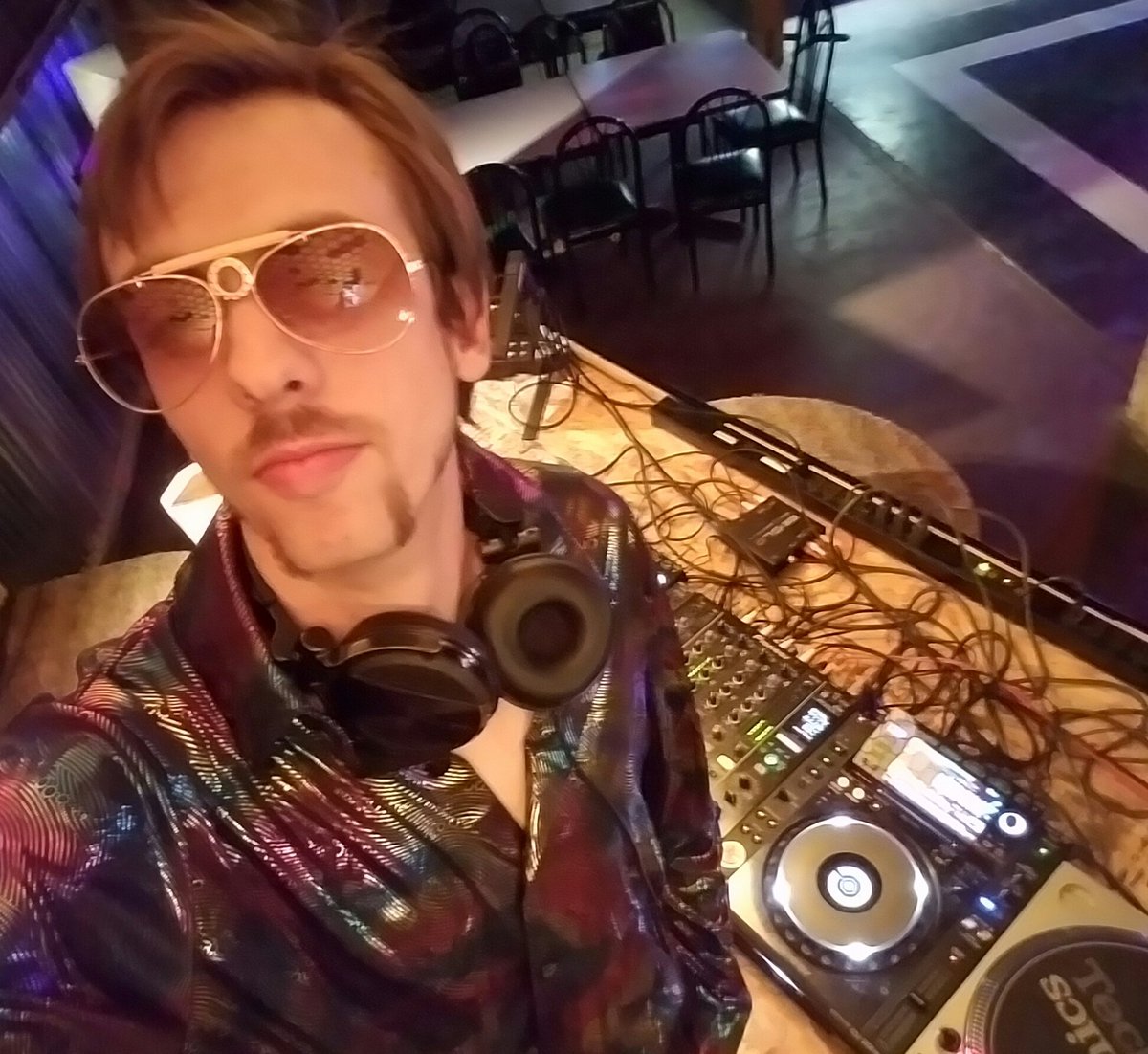 kryptik_rhythm's tweet photo. #ReDisco2016 #ReDisco was such a special night. The mood and vibe couldn't have been better. #saturdaynightfever https://t.co/Pqajdvnky7